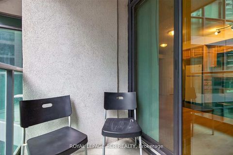 Photo 15 at 310 - 600 Fleet Street, Niagara, Toronto