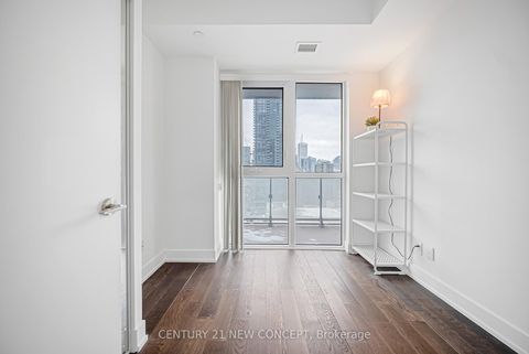 Photo 25 at 2511 - 7 Grenville Street, Bay Street Corridor, Toronto
