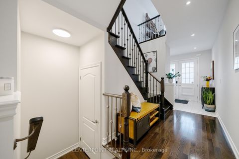 Photo 5 at 74 Augustine Avenue, Oak Ridges, Richmond Hill