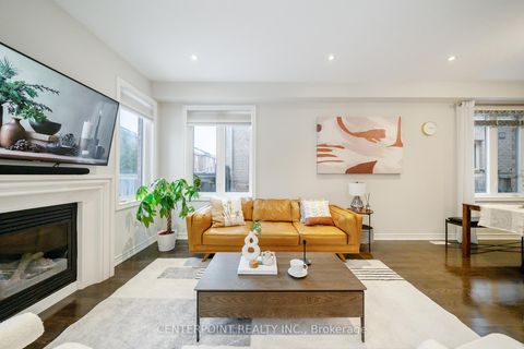 Photo 10 at 74 Augustine Avenue, Oak Ridges, Richmond Hill