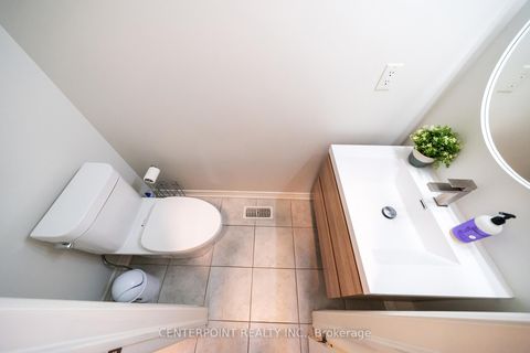 Photo 17 at 74 Augustine Avenue, Oak Ridges, Richmond Hill