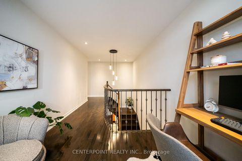 Photo 19 at 74 Augustine Avenue, Oak Ridges, Richmond Hill