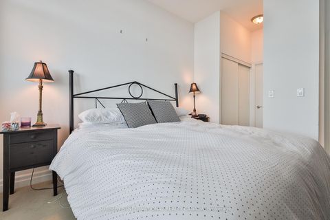 Photo 26 at Ph 201 - 8 Scollard Street, Annex, Toronto