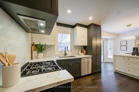 Photo 10 at 65 Worthington Avenue, Oak Ridges Lake Wilcox, Richmond Hill