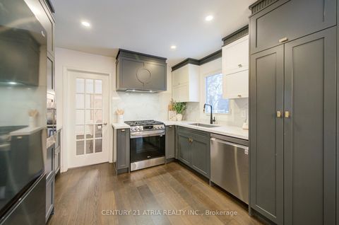 Photo 11 at 65 Worthington Avenue, Oak Ridges Lake Wilcox, Richmond Hill