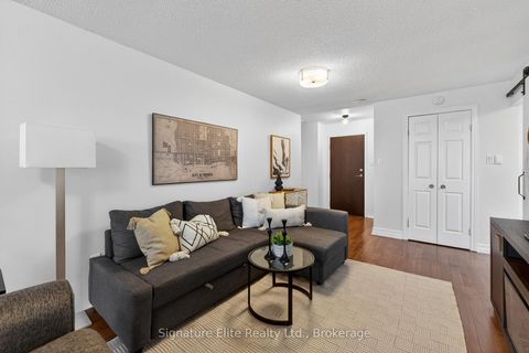 Photo 5 at 104 - 3000 Bathurst Street, Lawrence, Toronto