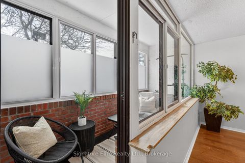 Photo 9 at 104 - 3000 Bathurst Street, Lawrence, Toronto