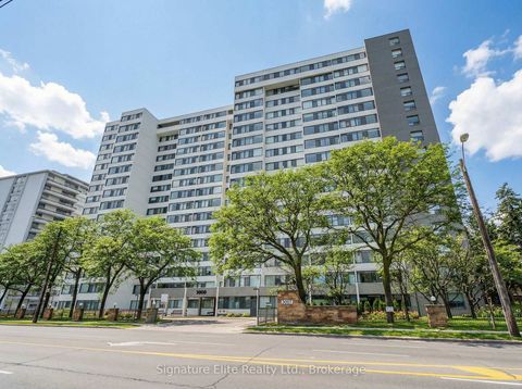 Photo 28 at 104 - 3000 Bathurst Street, Lawrence, Toronto