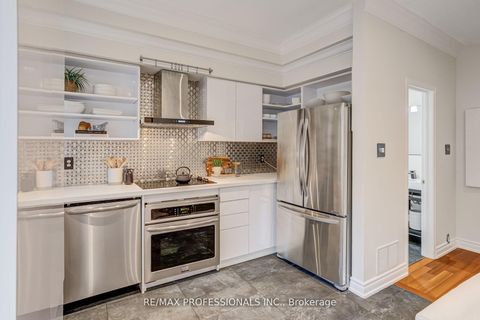 Photo 10 at 105 Harbourview Crescent, Mimico, Toronto