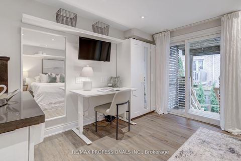 Photo 30 at 105 Harbourview Crescent, Mimico, Toronto