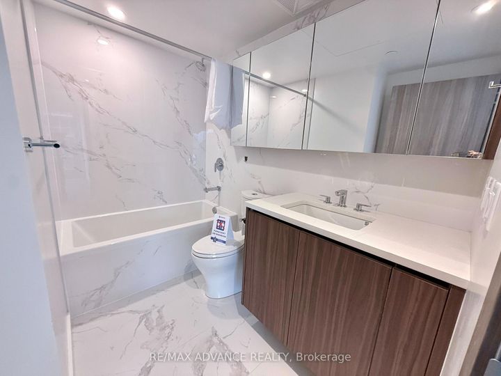 Photo 11 at 1609 - 27 McMahon Drive, Bayview Village, Toronto