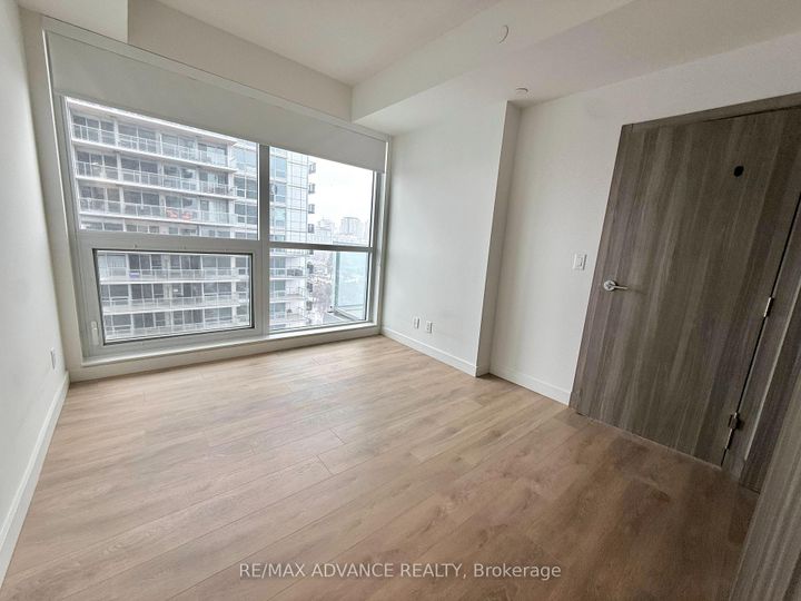 Photo 12 at 1609 - 27 McMahon Drive, Bayview Village, Toronto