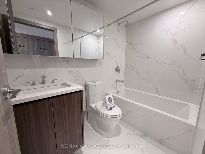 Photo 14 at 1609 - 27 McMahon Drive, Bayview Village, Toronto