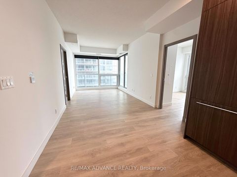 Photo 5 at 1609 - 27 McMahon Drive, Bayview Village, Toronto