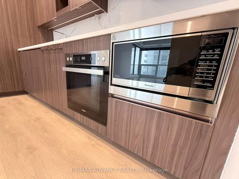 Photo 7 at 1609 - 27 McMahon Drive, Bayview Village, Toronto