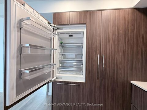 Photo 8 at 1609 - 27 McMahon Drive, Bayview Village, Toronto