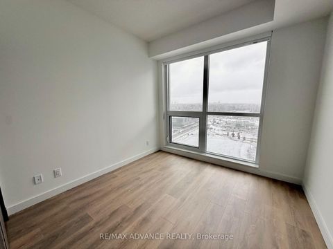 Photo 10 at 1609 - 27 McMahon Drive, Bayview Village, Toronto