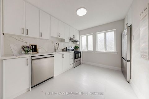 Photo 9 at 214 Linden Avenue, Kennedy Park, Toronto