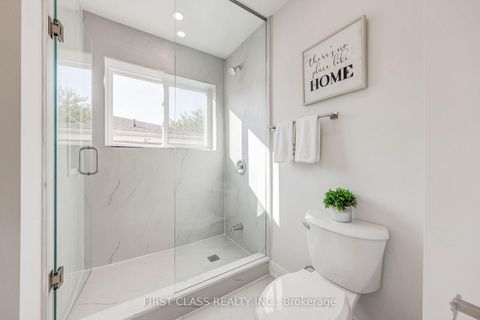 Photo 13 at 214 Linden Avenue, Kennedy Park, Toronto