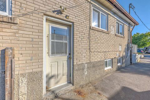 Photo 32 at 214 Linden Avenue, Kennedy Park, Toronto