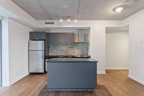 Photo 11 at 505 - 650 King Street W, Waterfront Communities C1, Toronto