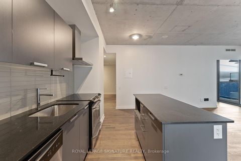 Photo 15 at 505 - 650 King Street W, Waterfront Communities C1, Toronto