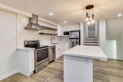 Photo 4 at 1215 - 11 Wincott Drive, The Westway, Toronto