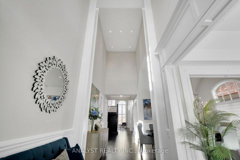 Photo 5 at 28 Coppermine Court, Nobleton, King