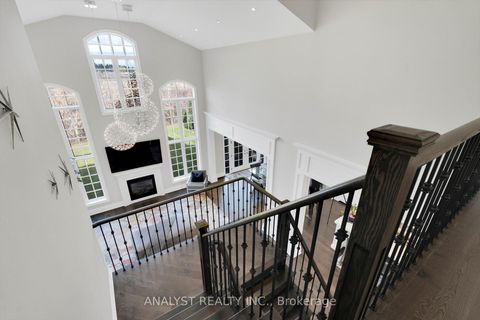 Photo 32 at 28 Coppermine Court, Nobleton, King