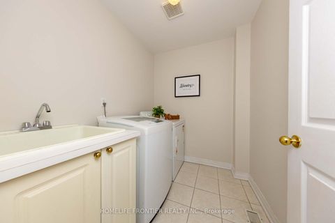 Photo 19 at 189 Frank Endean Road, Rouge Woods, Richmond Hill