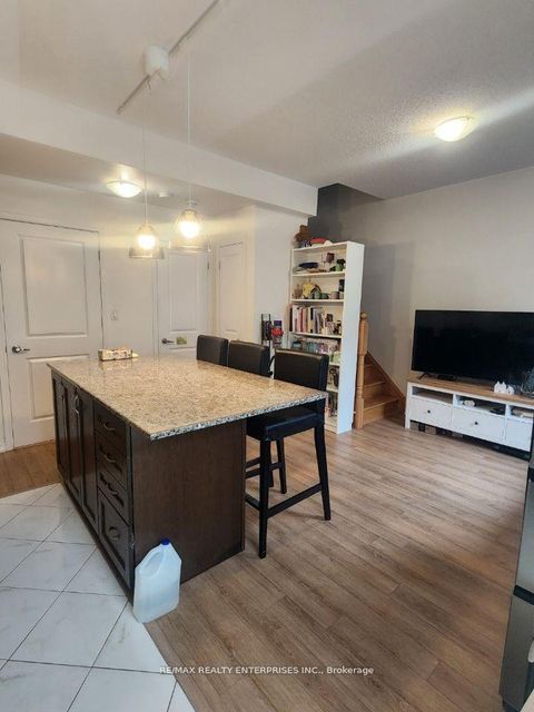 Photo 10 at 114 - 32 Fieldway Road, City Centre West, Toronto