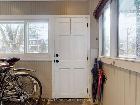 Photo 16 at 96 Coleridge Avenue, Lumsden, Toronto