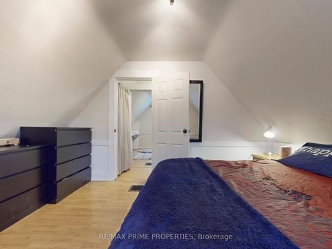 Photo 19 at 96 Coleridge Avenue, Lumsden, Toronto