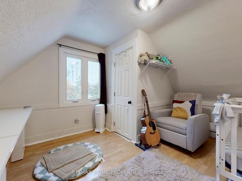 Photo 20 at 96 Coleridge Avenue, Lumsden, Toronto