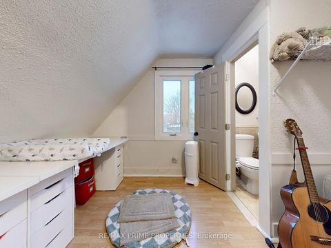 Photo 21 at 96 Coleridge Avenue, Lumsden, Toronto