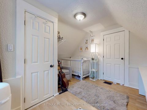 Photo 23 at 96 Coleridge Avenue, Lumsden, Toronto