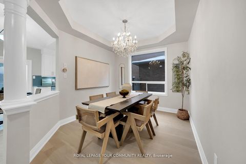 Photo 10 at 47 Thicket Trail, Vellore Village, Vaughan