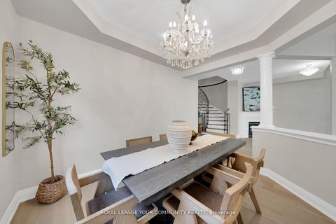 Photo 12 at 47 Thicket Trail, Vellore Village, Vaughan