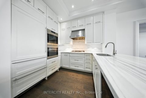 Photo 3 at PH15 - 7608 Yonge Street, Yorkhill, Vaughan