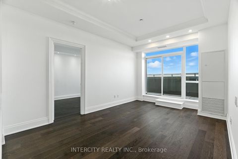 Photo 8 at PH15 - 7608 Yonge Street, Yorkhill, Vaughan