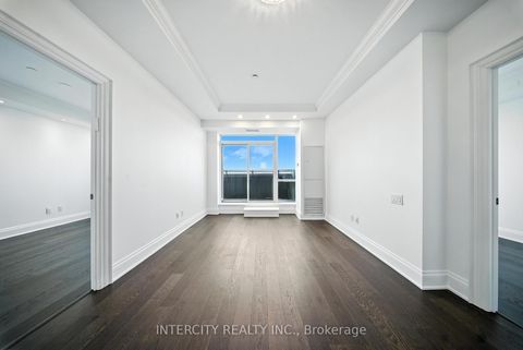 Photo 16 at PH15 - 7608 Yonge Street, Yorkhill, Vaughan