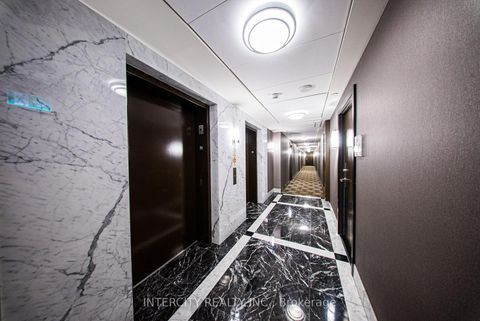 Photo 23 at PH15 - 7608 Yonge Street, Yorkhill, Vaughan