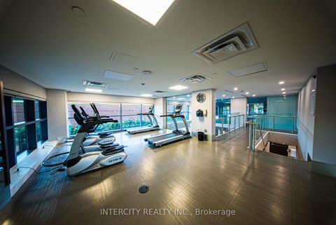 Photo 27 at PH15 - 7608 Yonge Street, Yorkhill, Vaughan