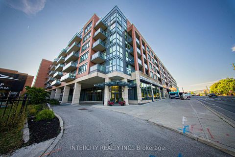 Photo 45 at PH15 - 7608 Yonge Street, Yorkhill, Vaughan