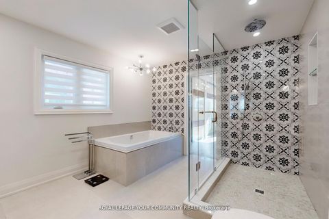 Photo 18 at 236 Thornway Avenue, Brownridge, Vaughan