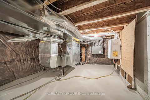 Photo 42 at 82 Thomas Frisby Jr Crescent, Victoria Square, Markham