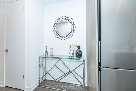 Photo 27 at C202 - 8 Beverley Glen Boulevard, Beverley Glen, Vaughan