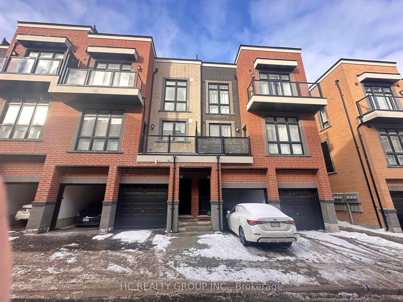 6 - 3 bond Crescent, Oak Ridges, Richmond Hill 