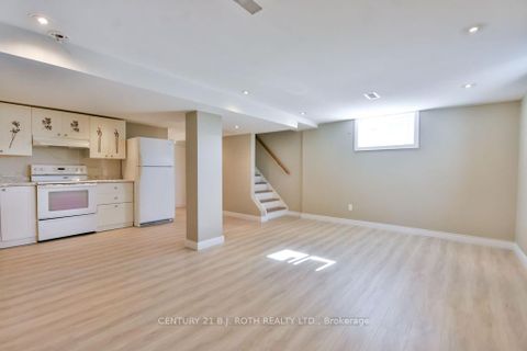 Photo 12 at 63 Davidson Street, Wellington, Barrie