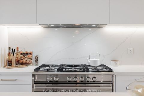 Photo 9 at 184 Finch Avenue E, Willowdale East, Toronto